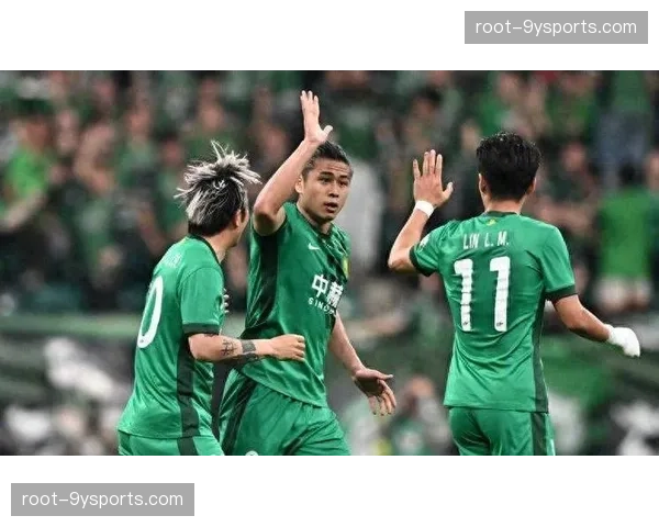 张玉宁头槌击中门柱，国安主场憾平错失三分